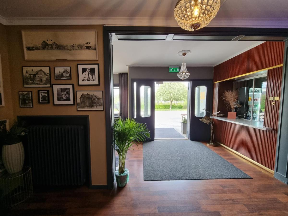 Hotell Gaestis Tierp エクステリア 写真