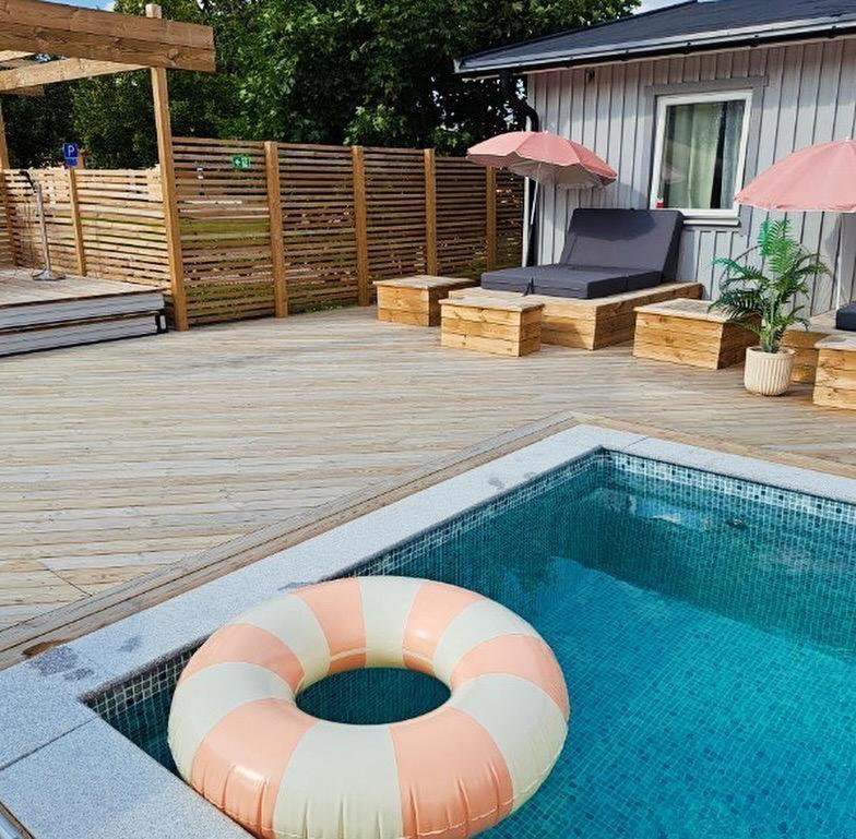 Hotell Gaestis Tierp エクステリア 写真